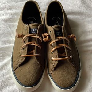 Sperry Women’s Shoe